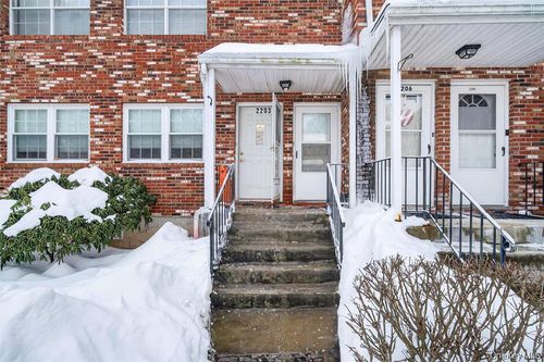 2203-276 Temple Hill Rd, New Windsor, NY, 12553-6877 | Card Image