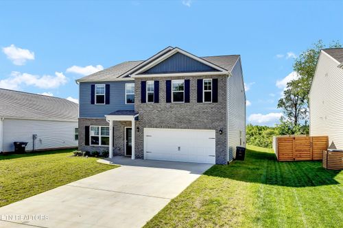 326 Creek Bridge Way, Maryville, TN, 37804-3147 | Card Image