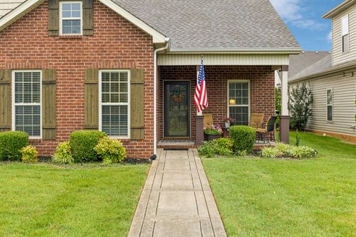 188 Whitman Aly, Clarksville, TN, 37043-6340 | Card Image