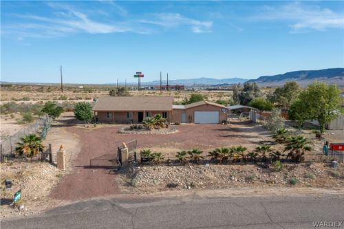 10712 S Black Mesa Drive, Yucca, AZ, 86438 | Card Image