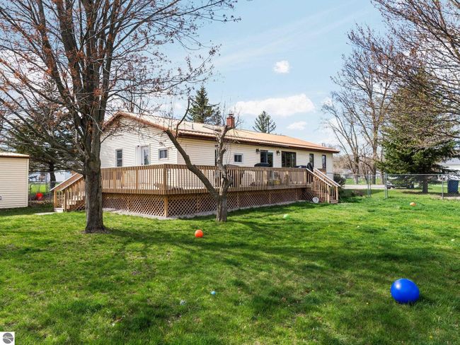 431 E Bittner Ave, House other with 3 bedrooms, 2 bathrooms and null parking in Reed City MI | Image 12