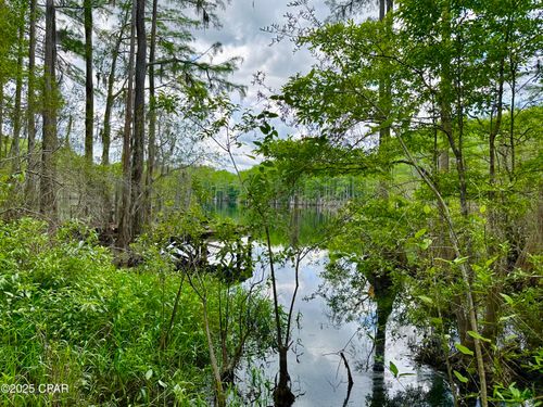 4661 Moss Hill Rd, Chipley, FL, 32428-3564 | Card Image