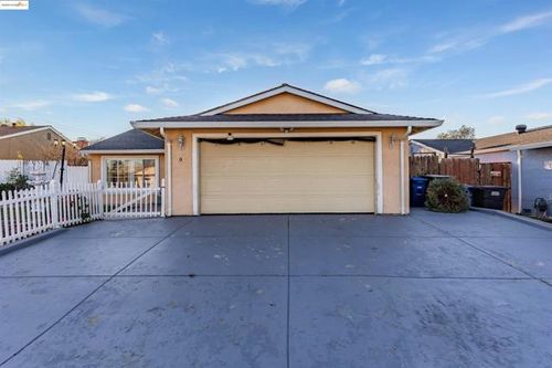 309 Baltic Sea Ct, Pittsburg, CA, 94565-3532 | Card Image