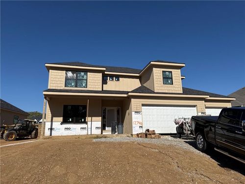 12740 Nw Larkspur Ln, Platte City, MO, 64079-4531 | Card Image