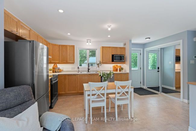 2442 White Lake Rd, House other with 3 bedrooms, 1 bathrooms and 10 parking in Arnprior ON | Image 10