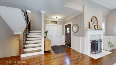 7211 W Ibsen Street, House other with 5 bedrooms, 4 bathrooms and 2 parking in Chicago IL | Image 3