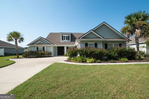 211 Edgewater Dr, Saint Mary's, GA, 31558-1839 | Card Image