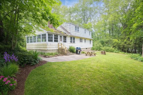 16 Sunset Dr, Huntington, NY, 11743-3770 | Card Image