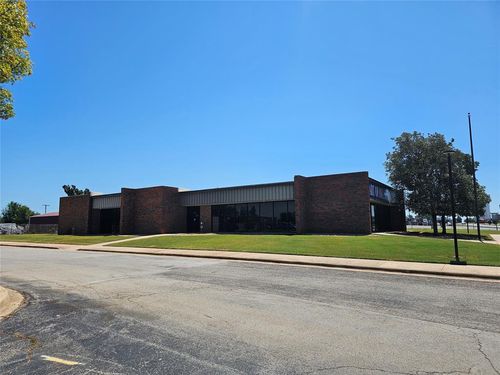 1726 N Green Ave, Purcell, OK, 73080-1623 | Card Image