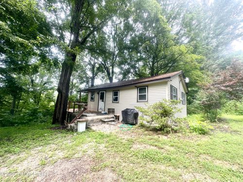30 Hideaway Ln, New Haven, KY, 40051-6153 | Card Image