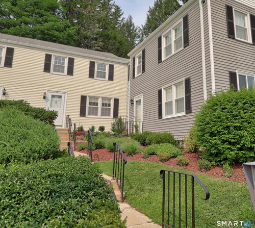 14-14 Tapping Reeve Vlg, Litchfield, CT, 06759-3323 | Card Image