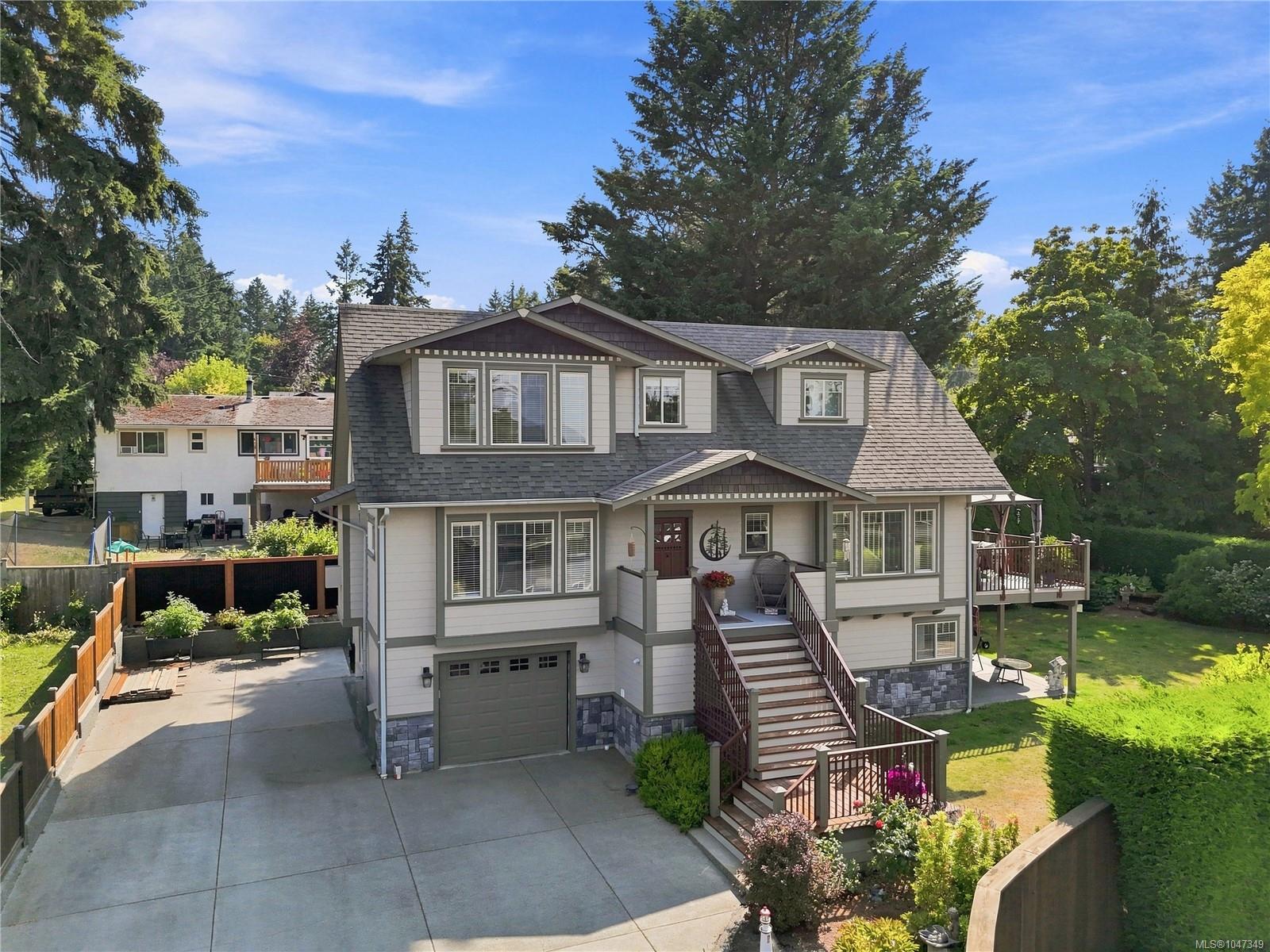 Residential in Cowichan Bay