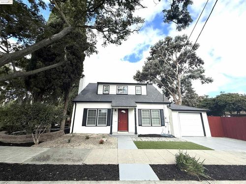 1394 Pine St, Pittsburg, CA, 94565-2750 | Card Image