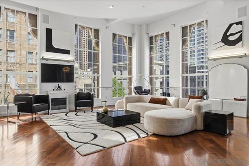 432-950 6th Ave, San Diego, CA, 92101-7008 | Card Image