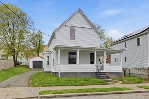 51 Laurel St, Lynn, MA, 01905-2040 | Card Image