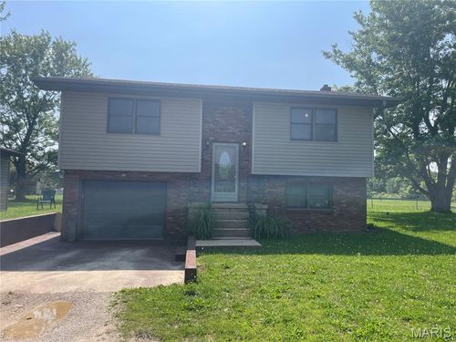 128 Myers St, Licking, MO, 65542-9875 | Card Image