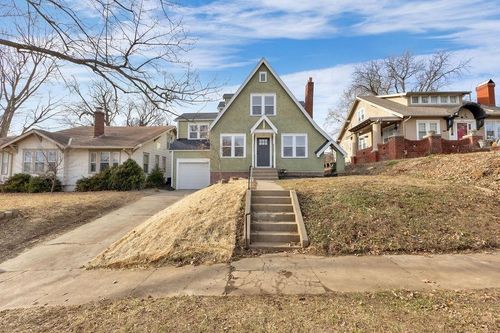 1514 S 30th St, Saint Joseph, MO, 64507-1822 | Card Image