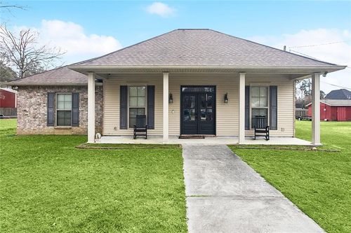 39224 Oak St, Pearl River, LA, 70452-5032 | Card Image