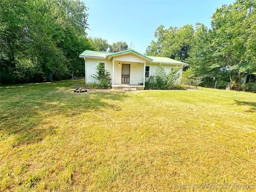 519 S Tiger St, Wetumka, OK, 74883-6046 | Card Image