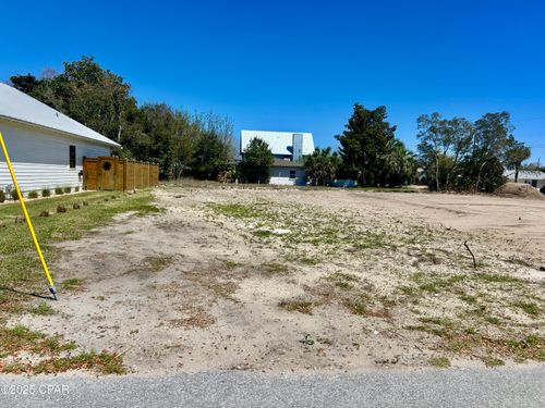 13902 Pelican Ave, Panama City Beach, FL, 32413-2931 | Card Image