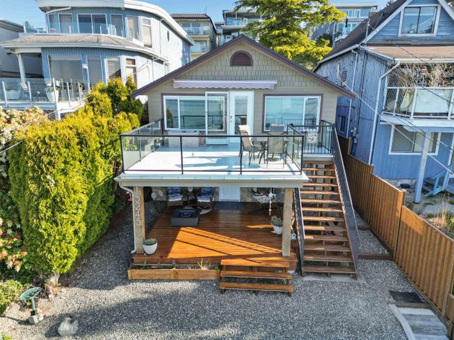 15245 Victoria Avenue, House other with 2 bedrooms, 2 bathrooms and 5 parking in White Rock BC | Image 13