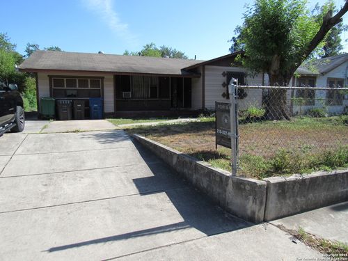 507 Stonewall St, San Antonio, TX, 78214-1905 | Card Image