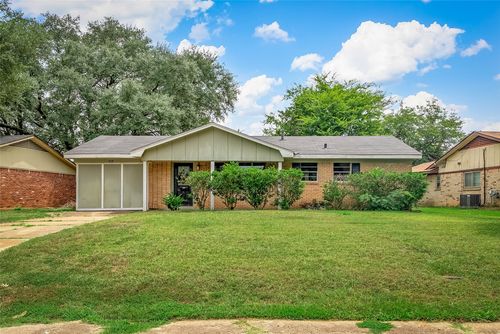9039 Sara Ln, Shreveport, LA, 71118-2525 | Card Image