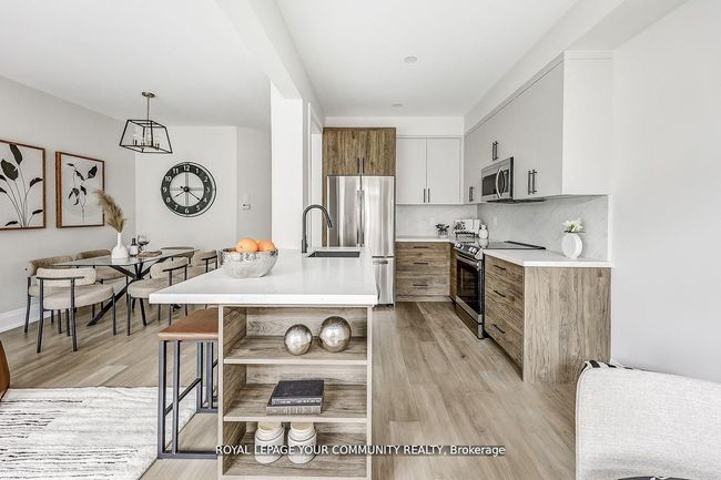 43 Gauguin Ave, House attached with 3 bedrooms, 4 bathrooms and 1 parking in Vaughan ON | Image 16