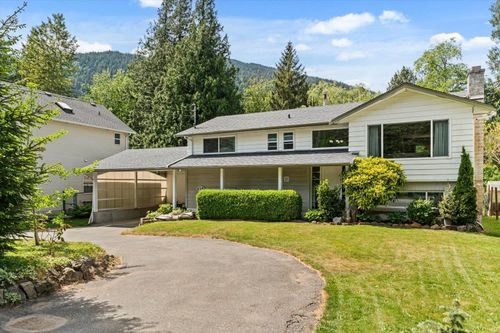 459 Naismith Ave, Harrison Hot Springs, BC, V0M1K0 | Card Image