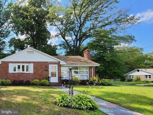 right-side-202 Holly Street, GLASSBORO, NJ, 08028 | Card Image
