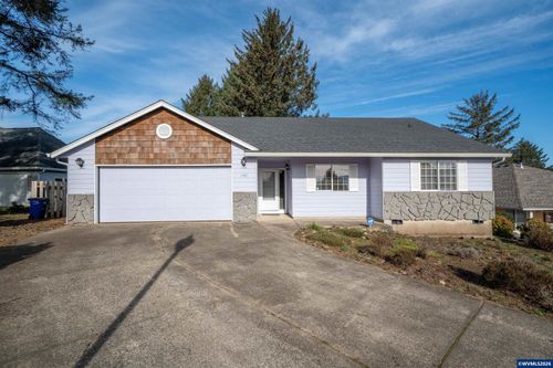 5405 Ne Port Ln, Lincoln City, OR, 97367 | Card Image