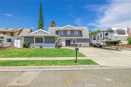 2575 Victoria St, Simi Valley, CA, 93065-3735 | Card Image