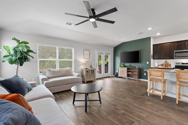 268 Bunting Lane, House other with 4 bedrooms, 2 bathrooms and 2 parking in Bertram TX | Image 9