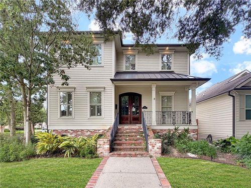 203 Walker St, New Orleans, LA, 70124-2323 | Card Image