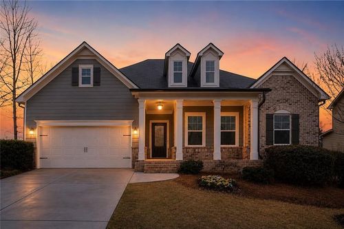 1053 Ruddy Duck Dr, Jefferson, GA, 30549-5420 | Card Image