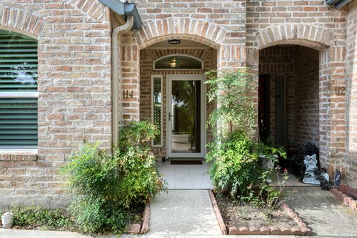 114-114 Oakwell Farms, San Antonio, TX, 78218 | Card Image
