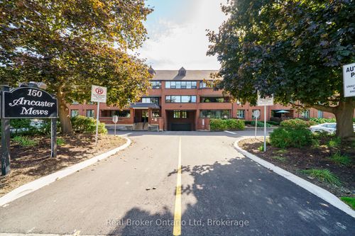 314-150 Wilson St W, Ancaster, ON, L9G4E7 | Card Image