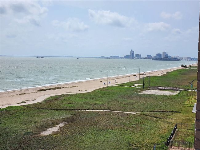 APT-501 - 202 Reef Ave, Condo with 2 bedrooms, 2 bathrooms and 1 parking in Corpus Christi TX | Image 12