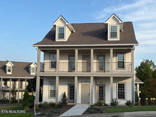 408 E Church Ave, Maryville, TN, 37804-5731 | Card Image