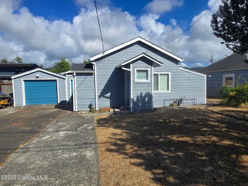 425 S Lincoln St, Seaside, OR, 97138-7649 | Card Image