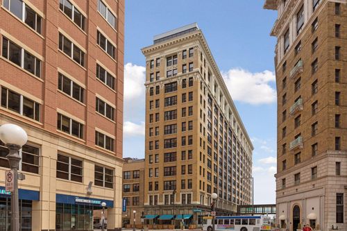 unit-908-350 Saint Peter St, Saint Paul, MN, 55102-1516 | Card Image