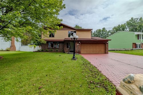 106 Stillwater Dr, East Syracuse, NY, 13057-1650 | Card Image