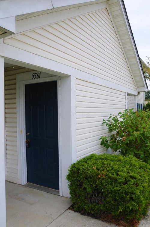 5561 Cedar Spgs, Columbus, OH, 43228-7207 | Card Image