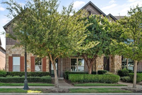 3825 Cascade Sky Dr, Arlington, TX, 76005-1121 | Card Image