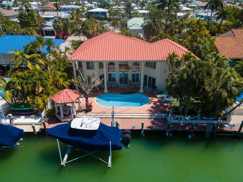 431 12th St, Key Colony Beach, FL, 33051 | Card Image