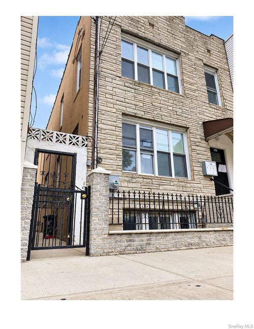 36-13 Greenpoint Ave, Long Island City, NY, 11101 | Card Image