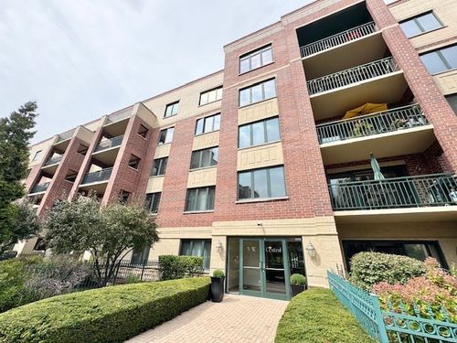 apt-104-5 W Central Rd, Mount Prospect, IL, 60056-2469 | Card Image
