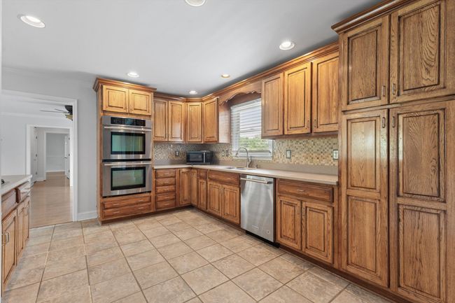 3054 Hawthorne St, House other with 5 bedrooms, 5 bathrooms and null parking in Athens TN | Image 15