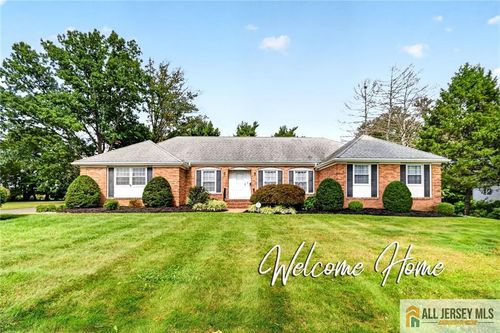 140 Plainsboro Rd, CRANBURY, NJ, 08512-3232 | Card Image