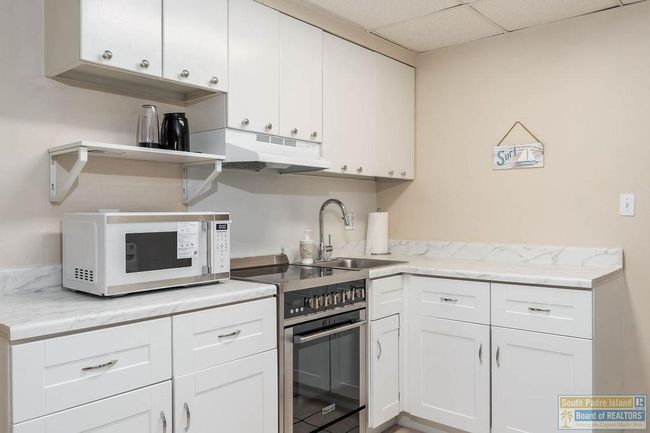5712 Padre Blvd., Home with 6 bedrooms, 6 bathrooms and null parking in South Padre Island TX | Image 20